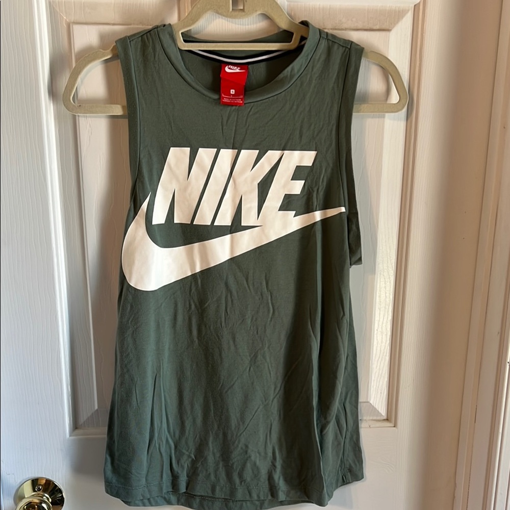 Nike Green Sleeveless Muscle Tee